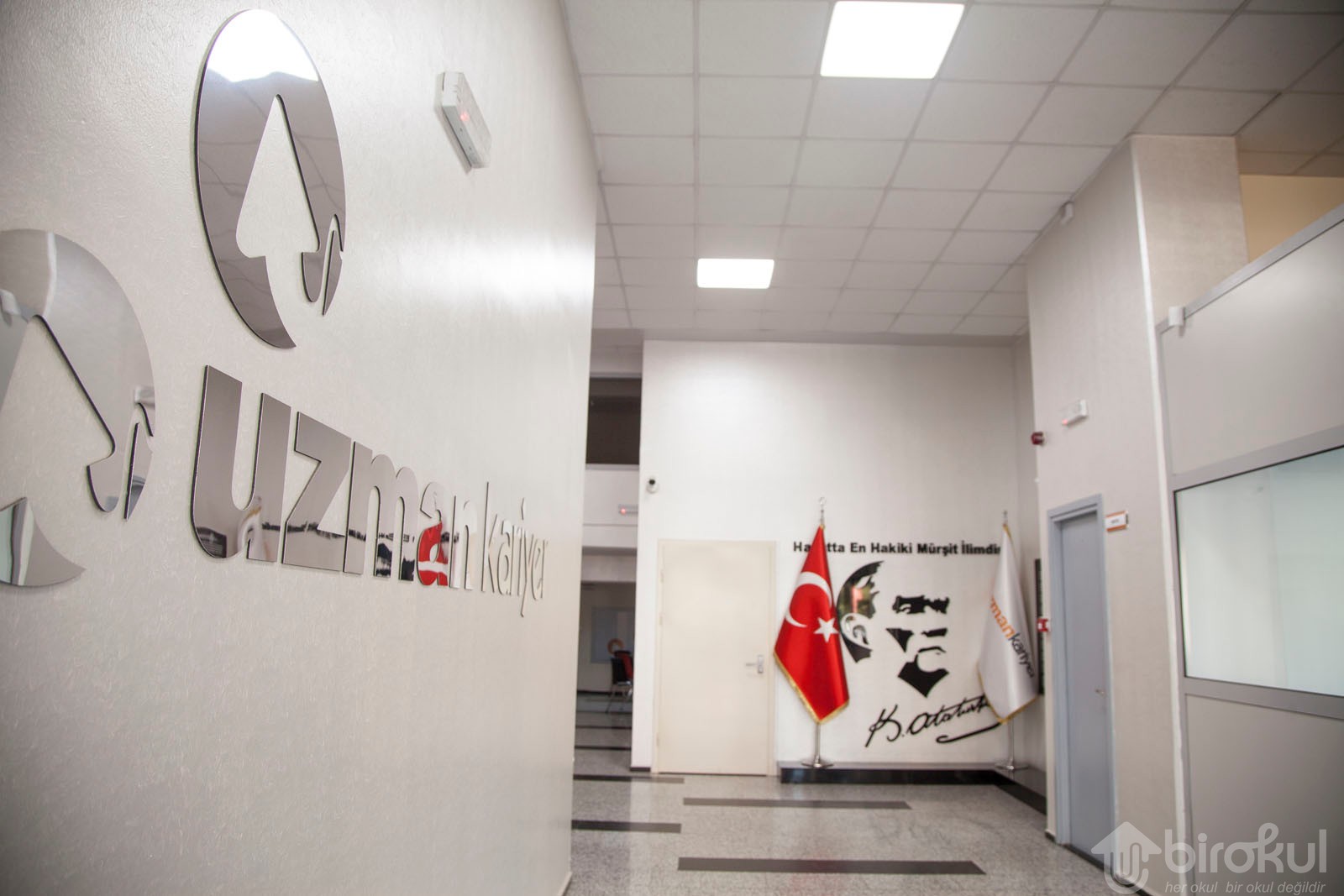 ÖZEL BEŞEVLER UZMAN KARİYER DERECE ÖZEL ÖĞRETİM KURSU () - Fotoğraf 3