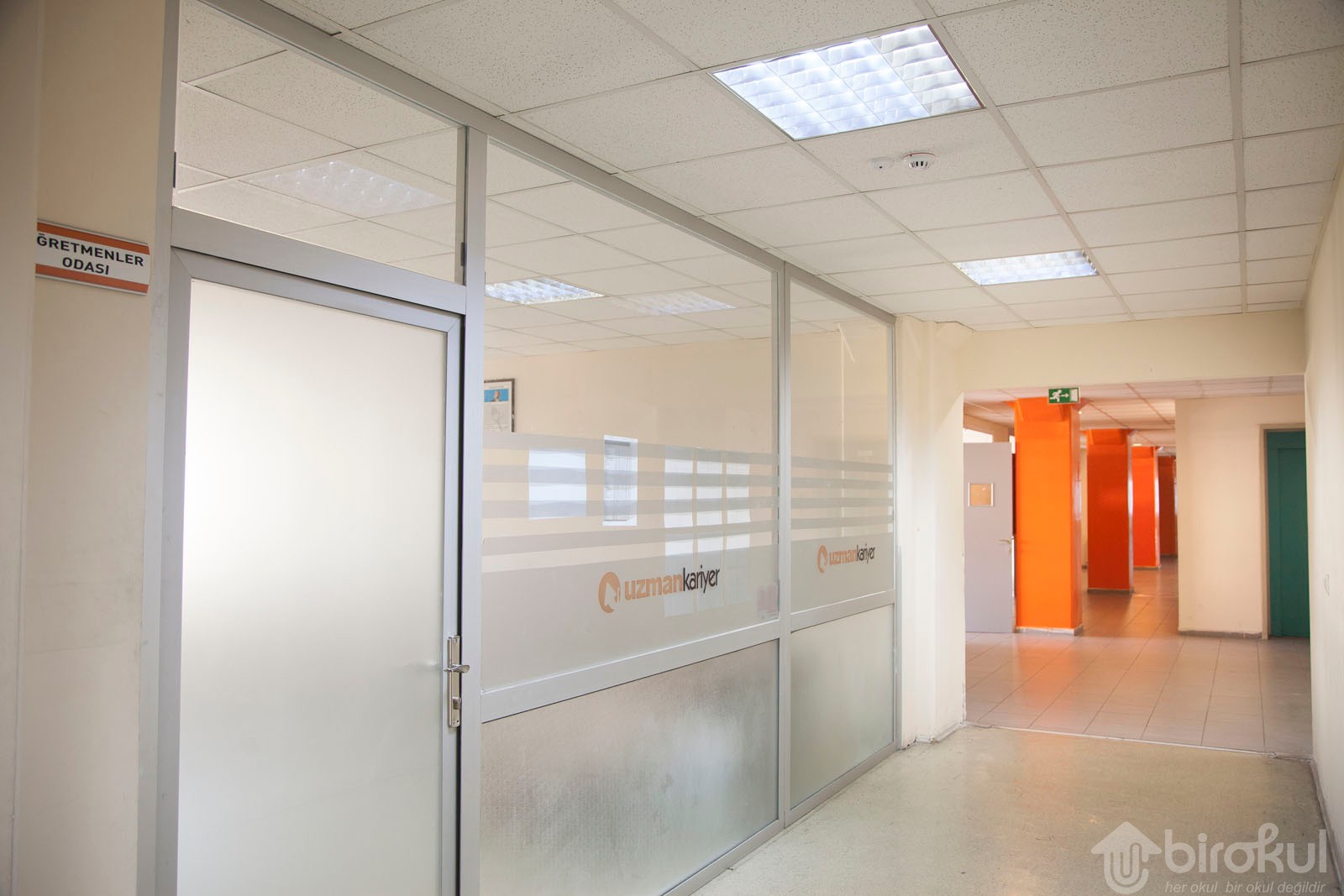 ÖZEL BEŞEVLER UZMAN KARİYER DERECE ÖZEL ÖĞRETİM KURSU () - Fotoğraf 1