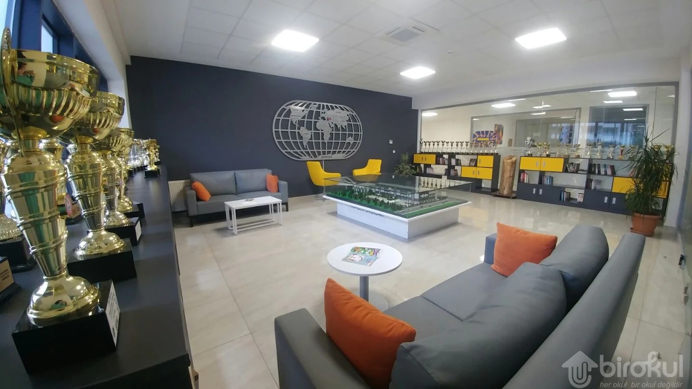 ÖZEL NİLÜFER YÖNDER OKULLARI - Fotoğraf 2